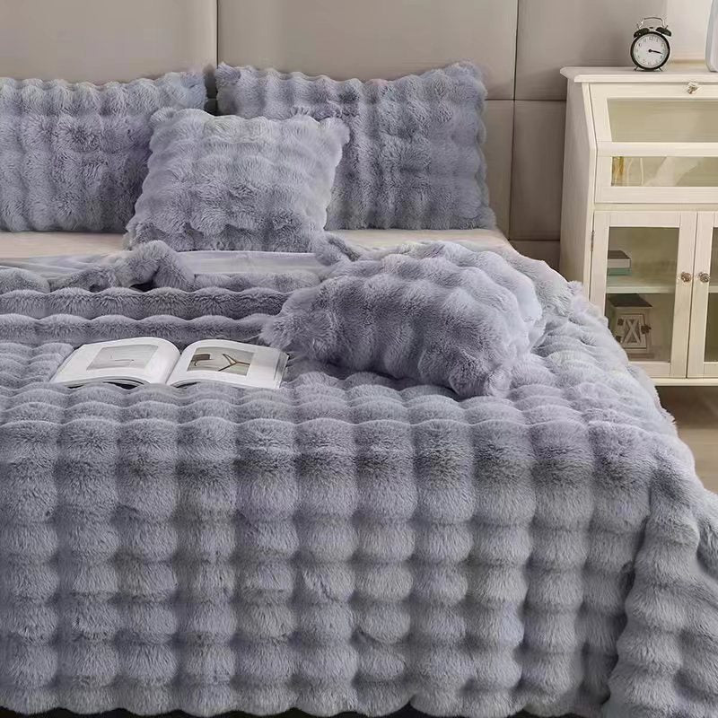 Cozy All-Season Rabbit Bubble Quilt
